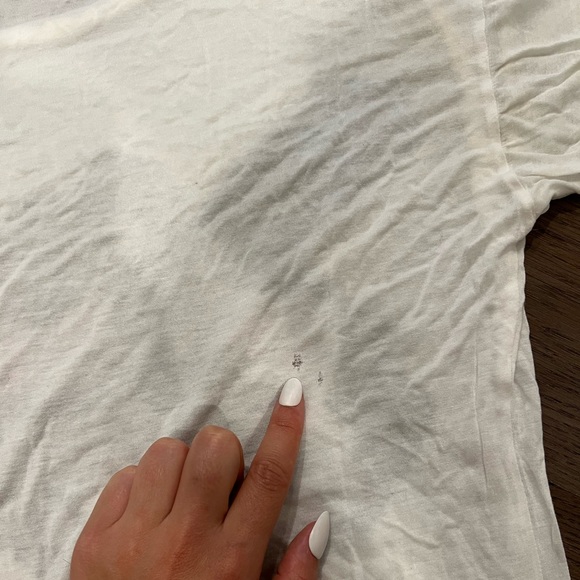 Aritzia t shirt - Picture 2 of 5
